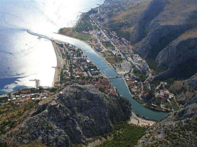 Natali Omiš Exterior foto
