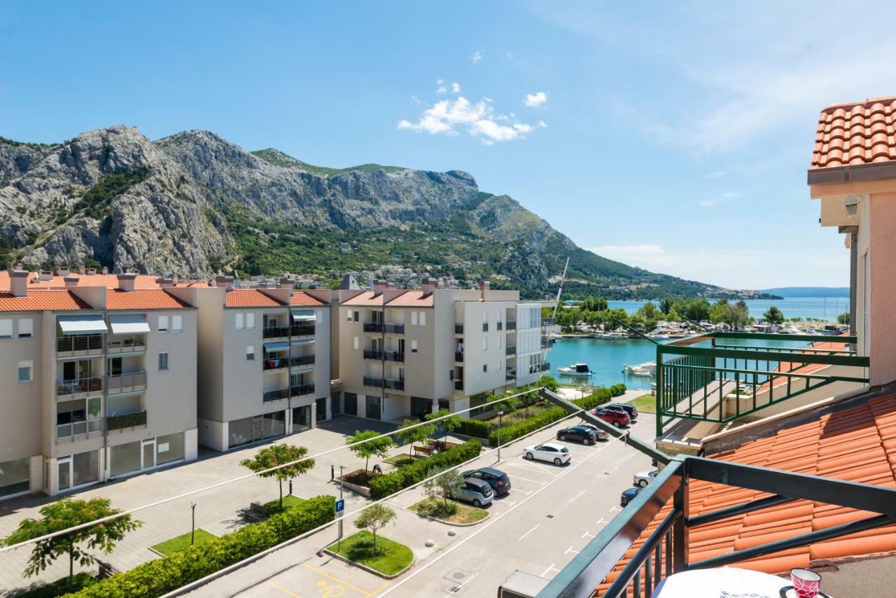 Natali Omiš Exterior foto